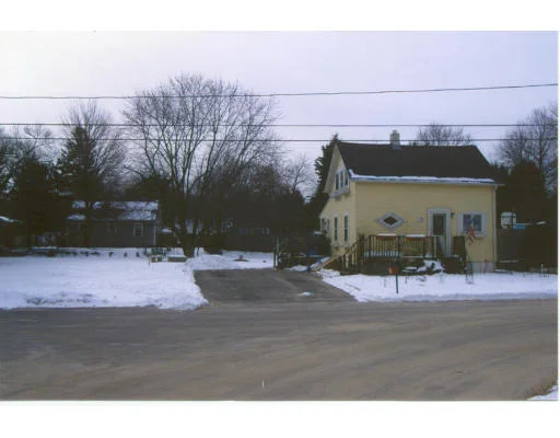 Unit for sale at 39 Andover Ave, Attleboro, MA 02703