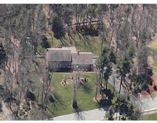 Unit for sale at 16 Woodhaven Dr, Franklin, MA 02038