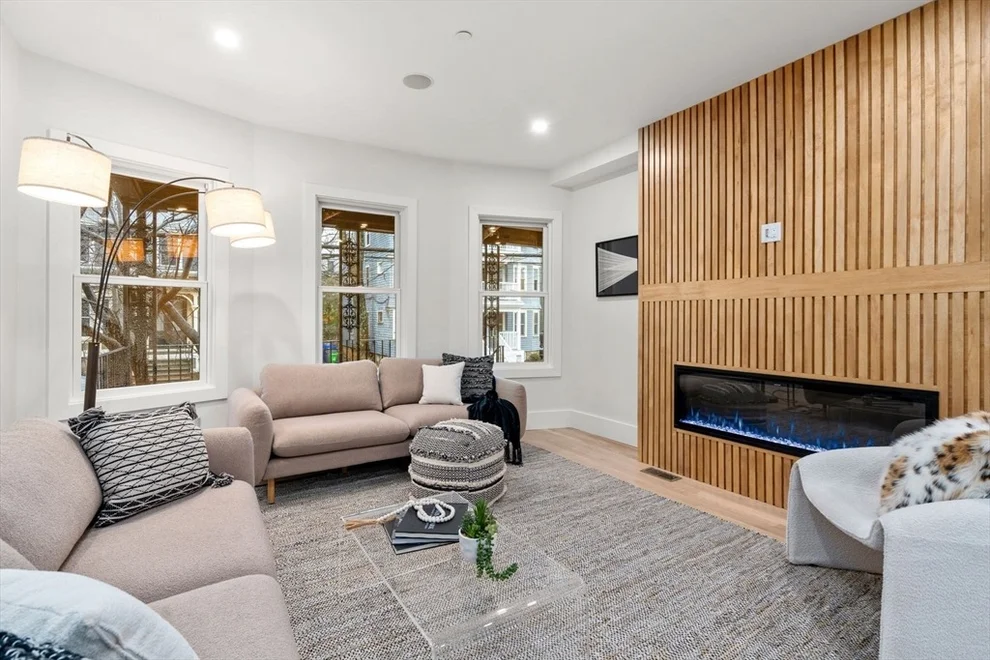 Unit for sale at 20 Boylston Street, Boston, MA 02130