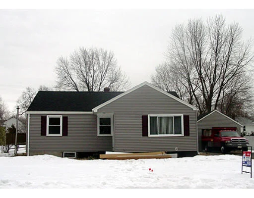Unit for sale at 51 Cheyenne Rd, Springfield, MA 01109