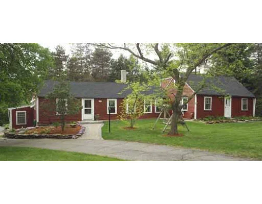 Unit for sale at 311 Richards Ave, Paxton, MA 01612