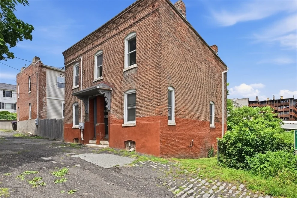 Unit for sale at 116-118 West St, Holyoke, MA 01040