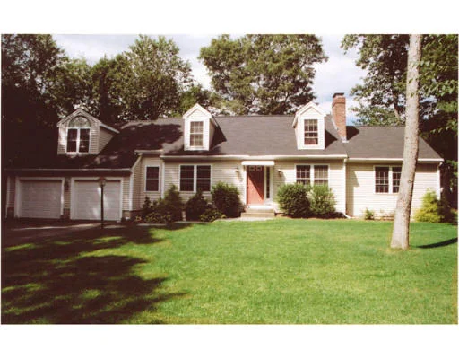 Unit for sale at 28 Oakwood Avenue, Sudbury, MA 01776