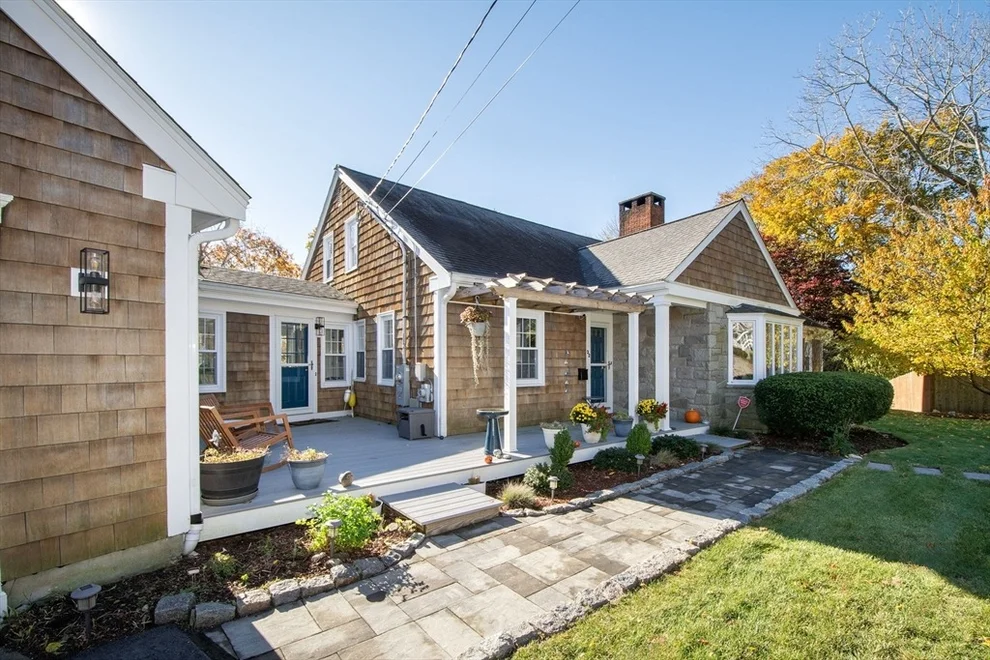 Unit for sale at 32 Bay View Ave, Plymouth, MA 02360