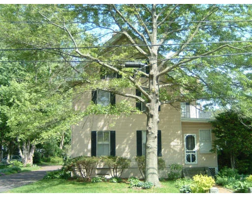 Unit for sale at 91 Central, Ipswich, MA 01938