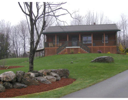 Unit for sale at 47 Ashlawn Farm Rd, New Ipswich, NH 03071