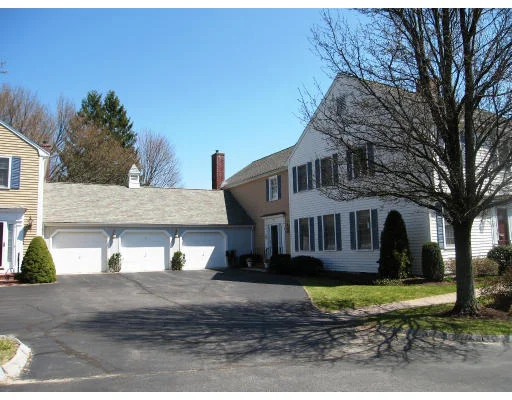 Unit for sale at 16 Prentiss Place, Medfield, MA 02052