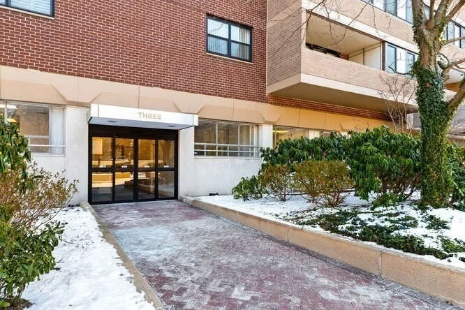 Unit for sale at 2 Hawthorne, Boston, MA 02114