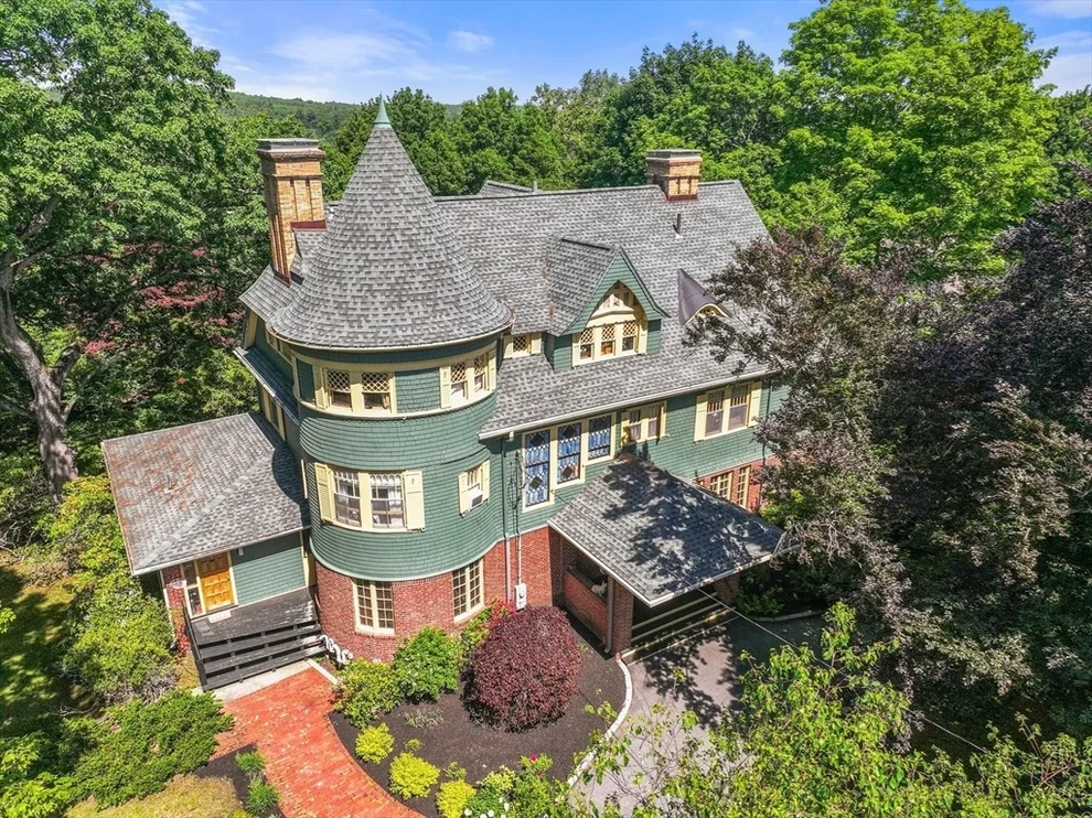 Unit for sale at 379 Central, Newton, MA 02466