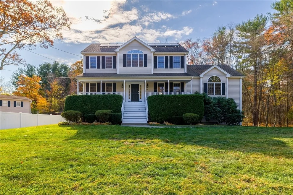 Unit for sale at 46 Susan Ln, Bellingham, MA 02019