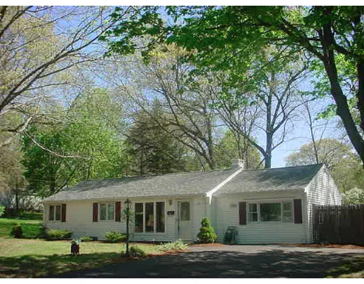 Unit for sale at 10 Fairfield Ter, Framingham, MA 01701