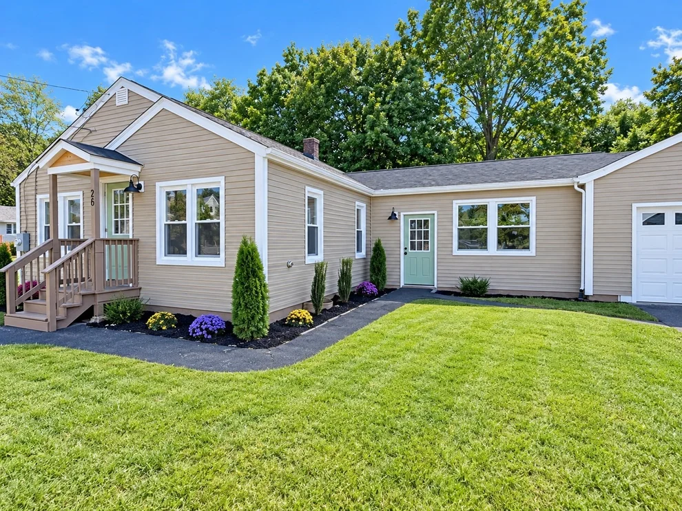 Unit for sale at 26 Mt Tom Ave, Easthampton, MA 01027