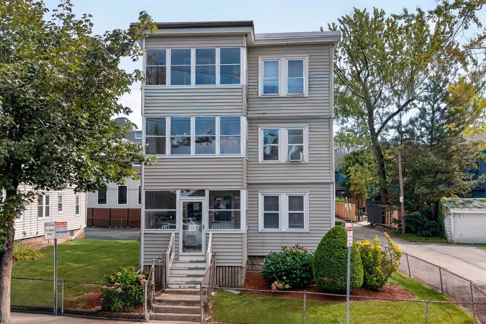 Unit for sale at 218-220 Walden St, Cambridge, MA 02140