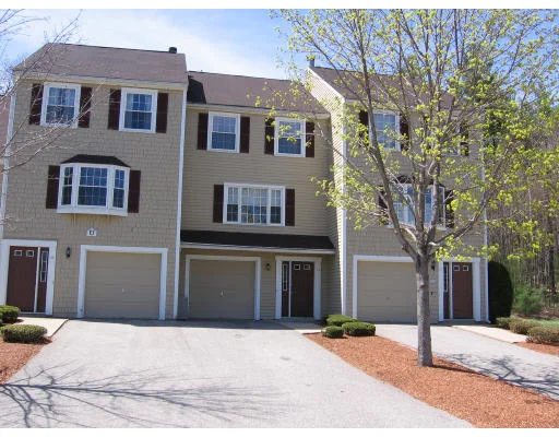Unit for sale at 15 Culver Street, Plaistow, NH 03865