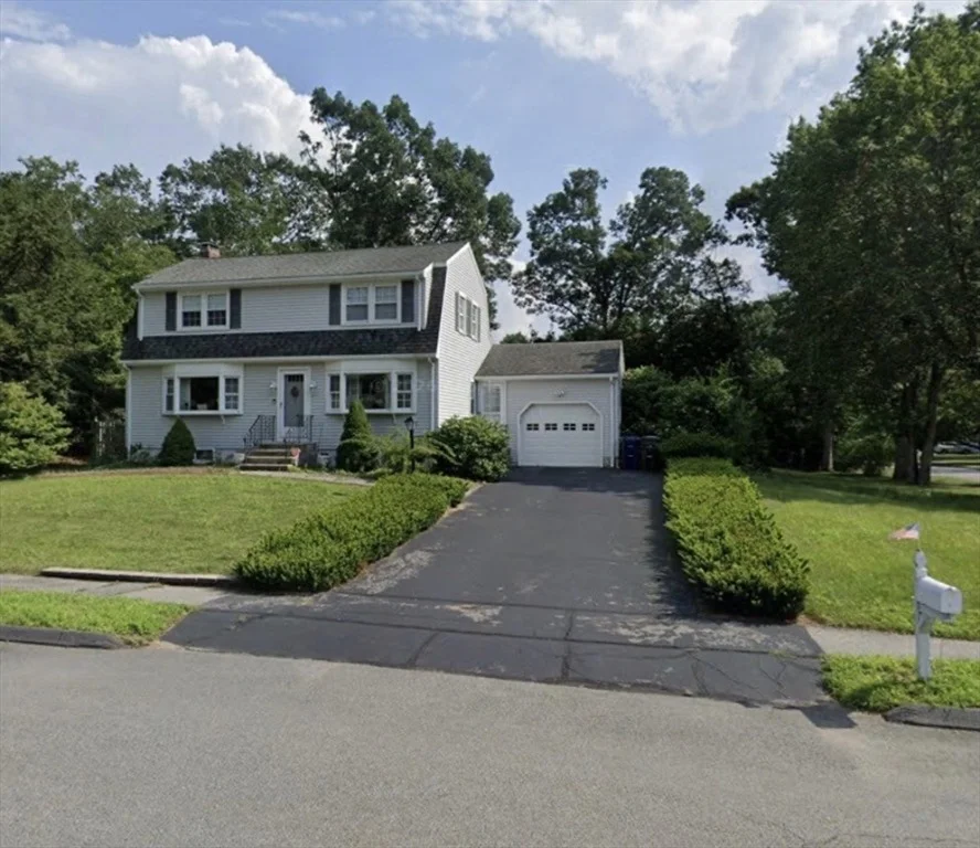 Unit for sale at 12 Franklin Ave, Wilmington, MA 01887