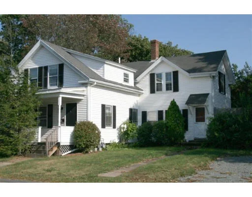 Unit for sale at 22 Fisher St, Franklin, MA 02038