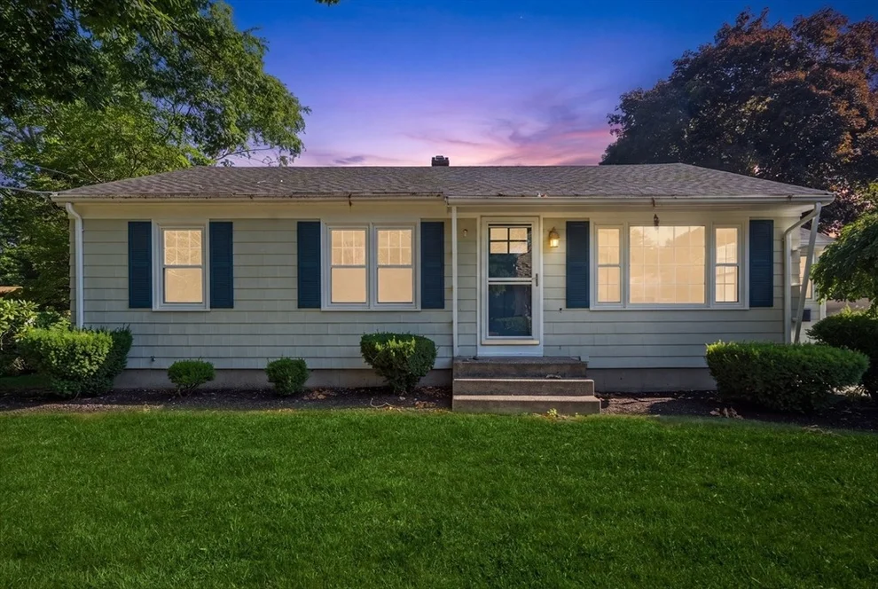 Unit for sale at 26 Walnut St, Attleboro, MA 02703