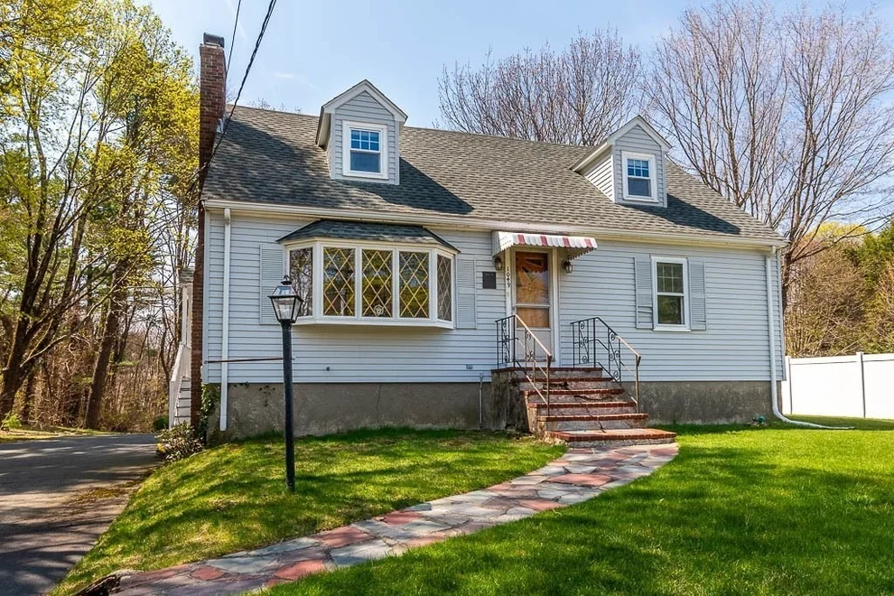 Unit for sale at 1049 Pleasant St, Canton, MA 02021