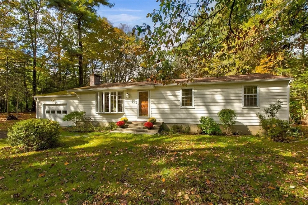 Unit for sale at 220 Red Acre Rd, Stow, MA 01775