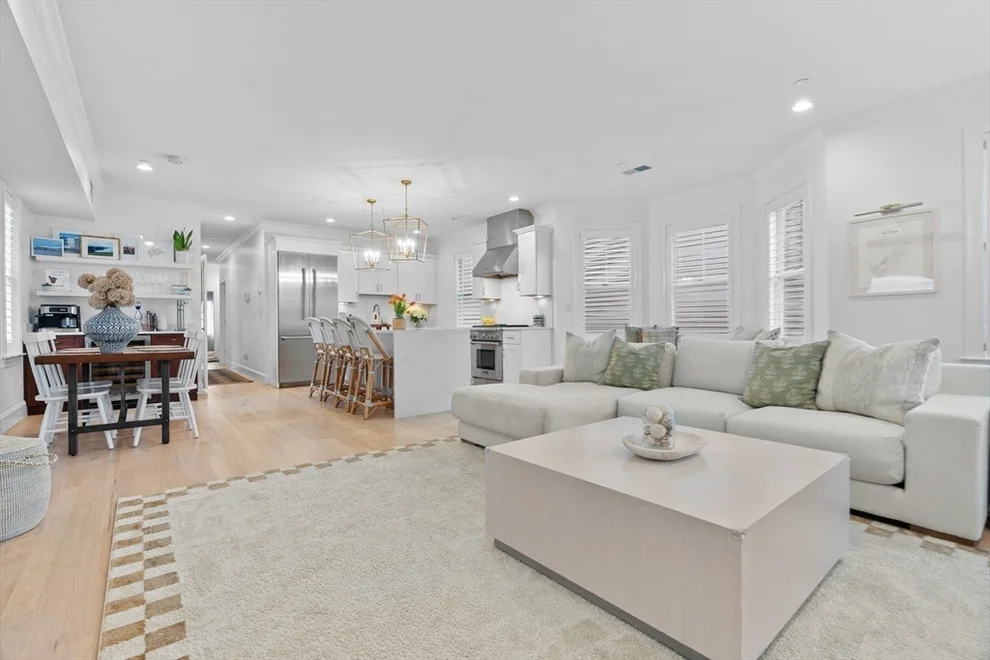 Unit for sale at 603 E 6th St, Boston, MA 02127