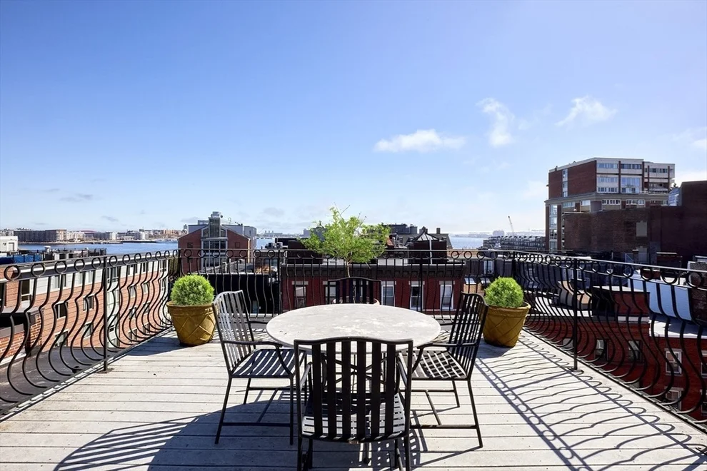 Unit for sale at 290 North St, Boston, MA 02113