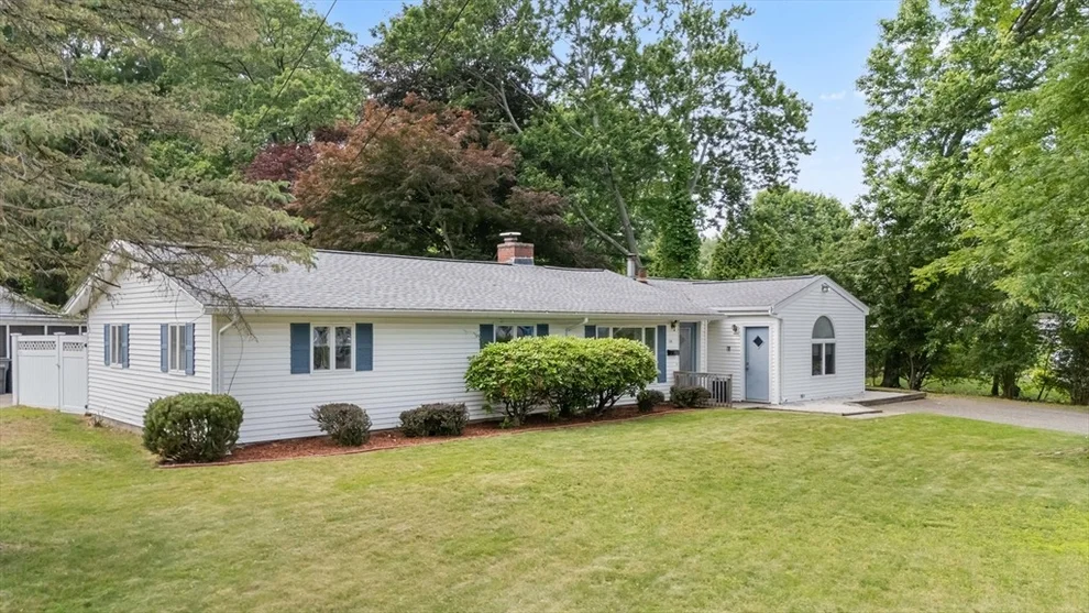 Unit for sale at 108 Hastings St, Framingham, MA 01701