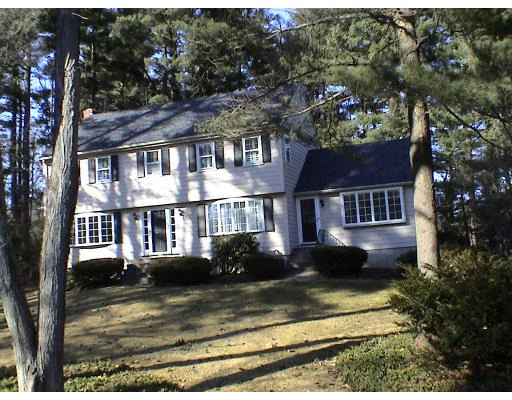 Unit for sale at 2 Washington Drive, Sudbury, MA 01776