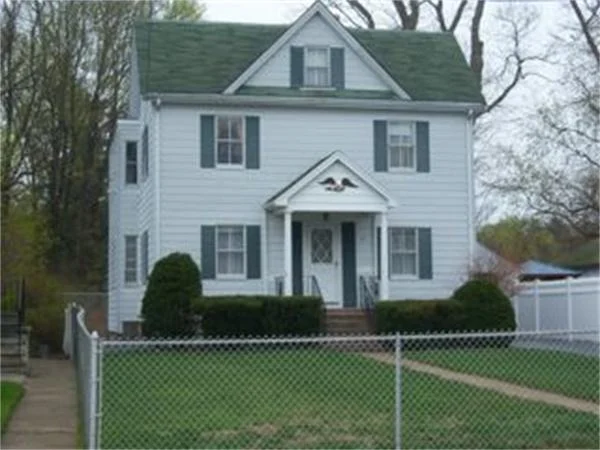 Unit for sale at 32 Shore, Salem, MA 01970