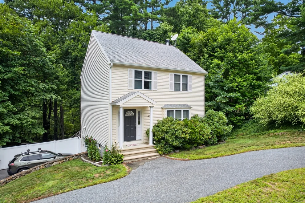 Unit for sale at 40 Hartford Ave N, Upton, MA 01568