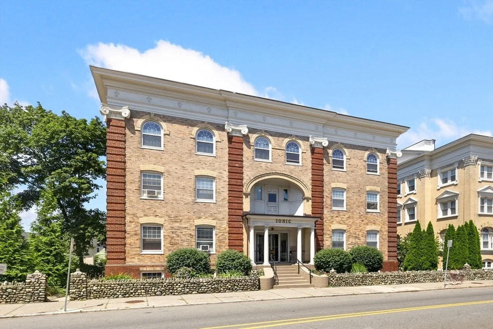 Unit for sale at 306 Main Street, Melrose, MA 02176