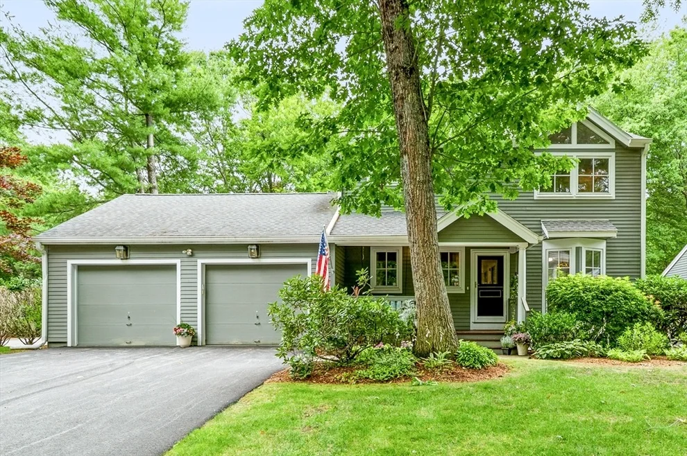Unit for sale at 42 Cannon Forge Dr, Foxboro, MA 02035