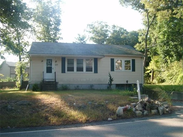 Unit for sale at 273 Weymouth St., Holbrook, MA 02343