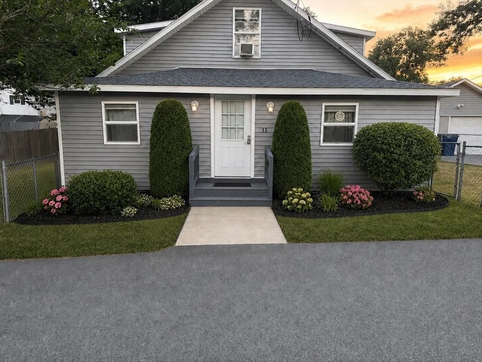 Unit for sale at 114 Bay State Rd, Tewksbury, MA 01876