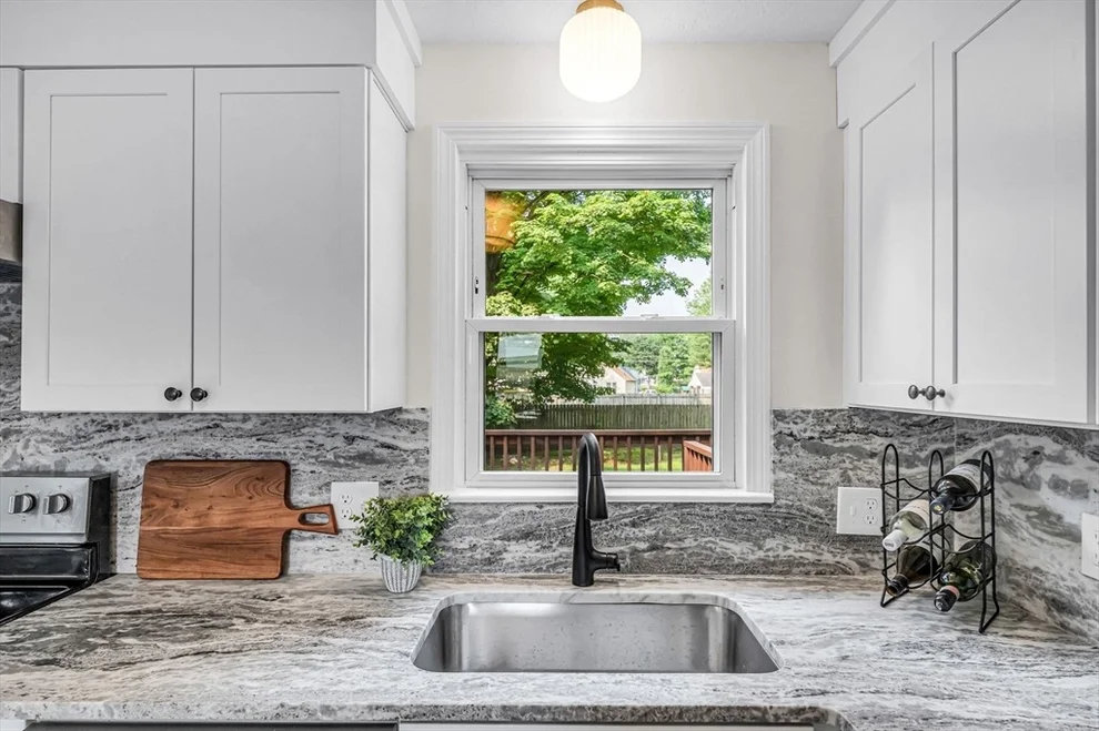 Unit for sale at 16 Stuart St, Springfield, MA 01119