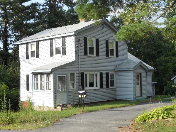 Unit for sale at 6 Carl St, Worcester, MA 01607