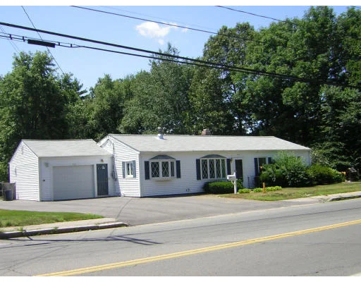 Unit for sale at 566 Randolph St, Abington, MA 02351
