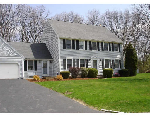 Unit for sale at 3 Curzondale Court, Newburyport, MA 01950