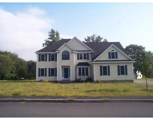Unit for sale at 2 Strawberry Lane, Dracut, MA 01826