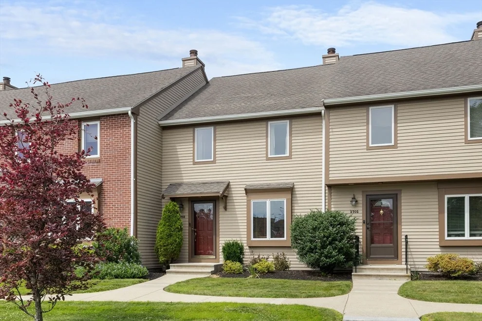 Unit for sale at 2703 Lewis O Gray Dr, Saugus, MA 01906