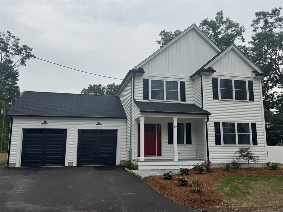 Unit for sale at 19 Barberry Road, Mansfield, MA 02048