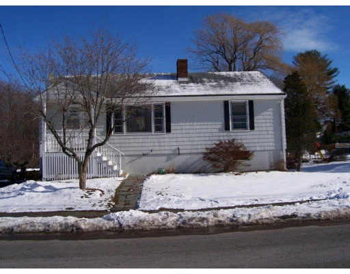 Unit for sale at 4 Preston St, Wakefield, MA 01880