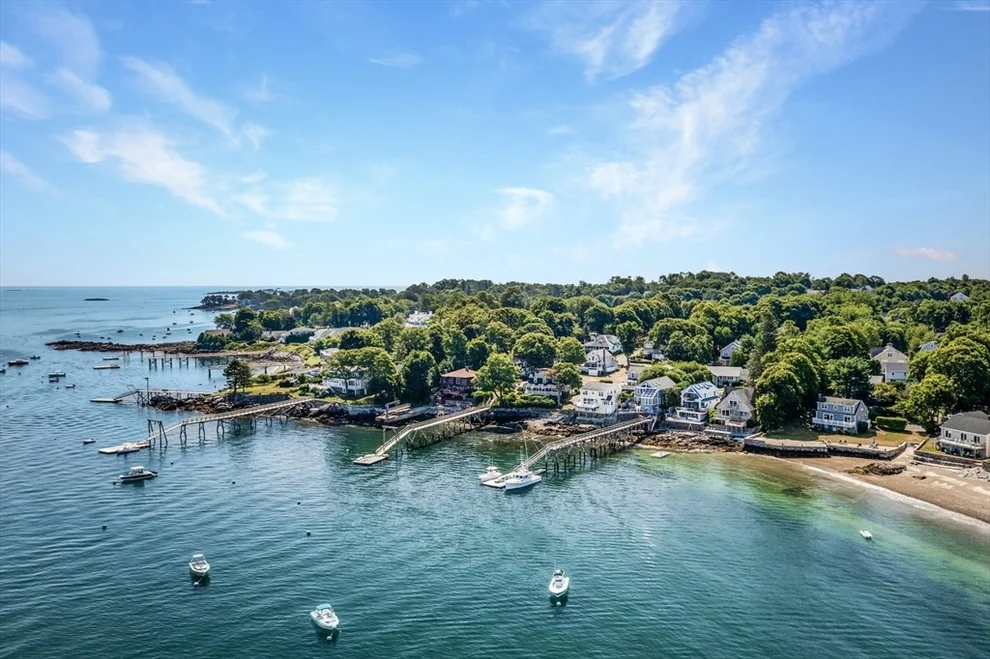 Unit for sale at 40A Cloutmans Lane, Marblehead, MA 01945