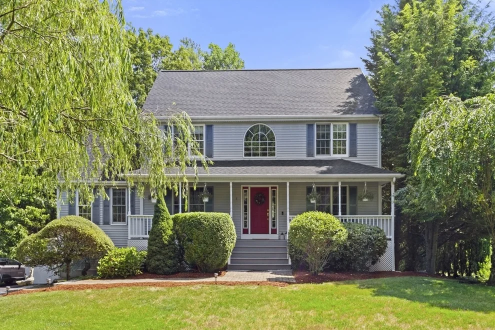 Unit for sale at 8 Whineys Way, Attleboro, MA 02703