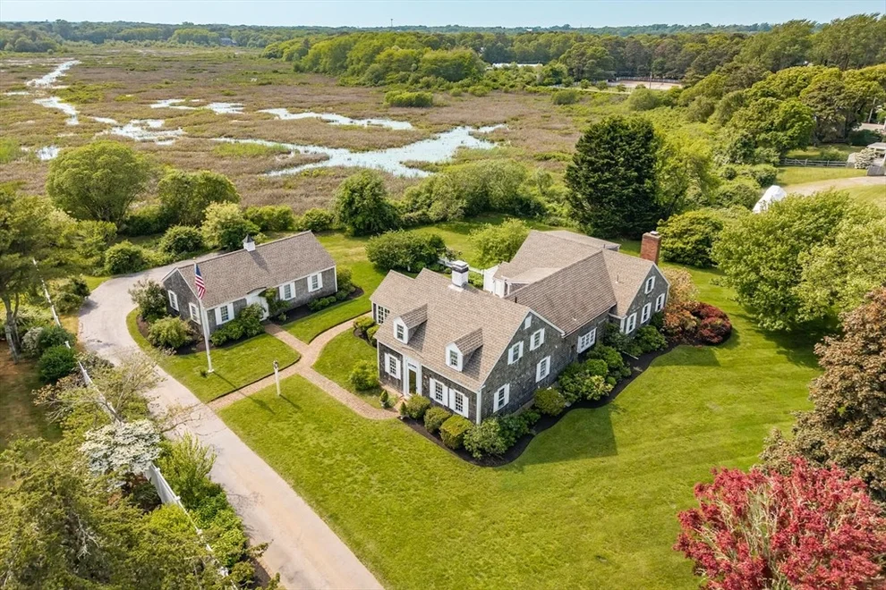 Unit for sale at 166 Bank St, Harwich, MA 02646