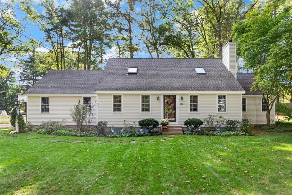 Unit for sale at 11 October, Sudbury, MA 01776