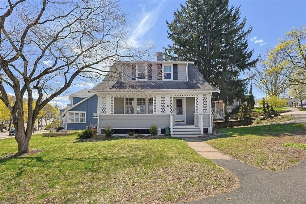 Unit for sale at 165 Milton St, Quincy, MA 02170