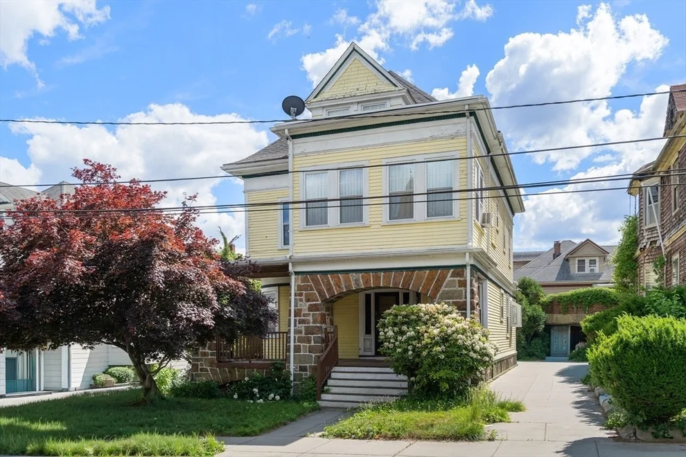 Unit for sale at 41 Charlotte St, Boston, MA 02121