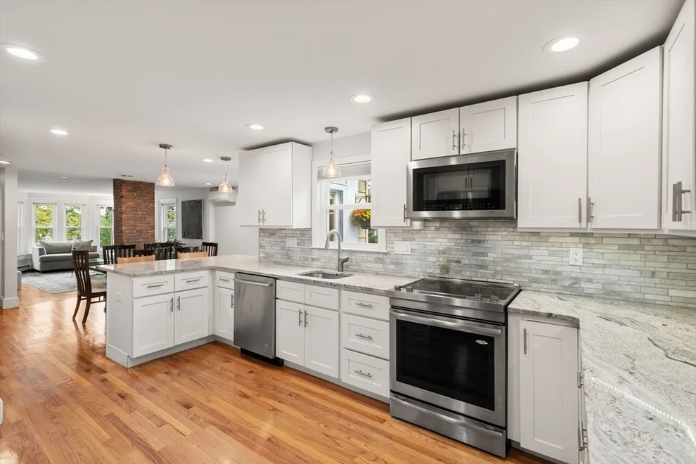 Unit for sale at 91 Fayette St, Watertown, MA 02472