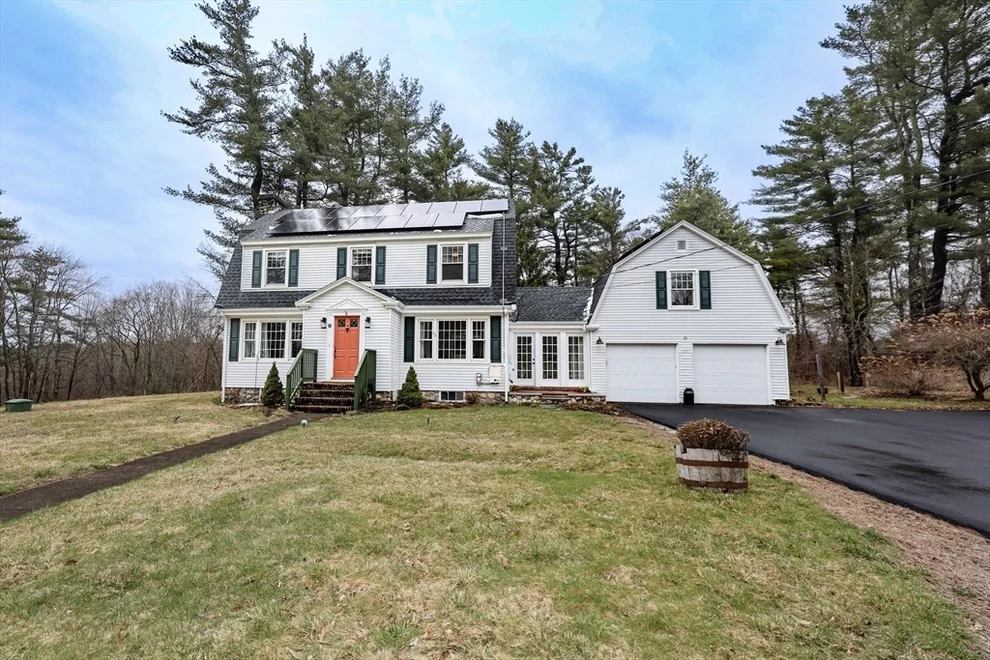 Unit for sale at 34 E Derry Rd, Derry, NH 03038