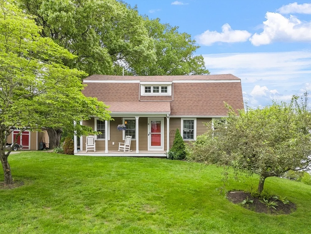 Unit for sale at 4 Elizabeth Rd, Hudson, MA 01749